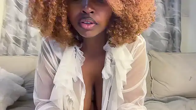 Snapshot of Chocolate_queen2 chatting on 05-24-26, 05:12 Chocolate queen2 online show from 05-24-26, 05:12