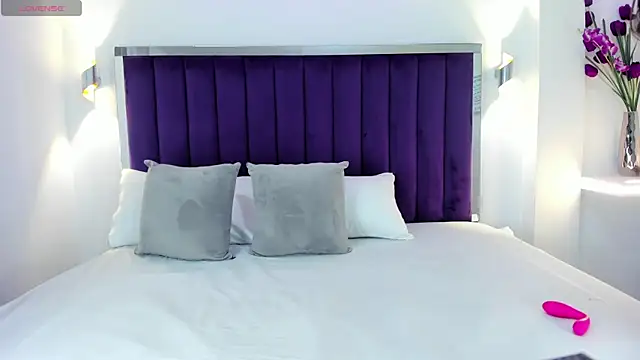 LindsyCater online show from 01-10-25, 12:15