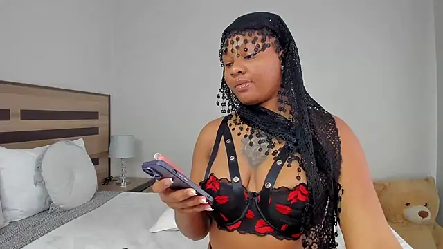 Renee-18 online show from 07-05-26, 08:54