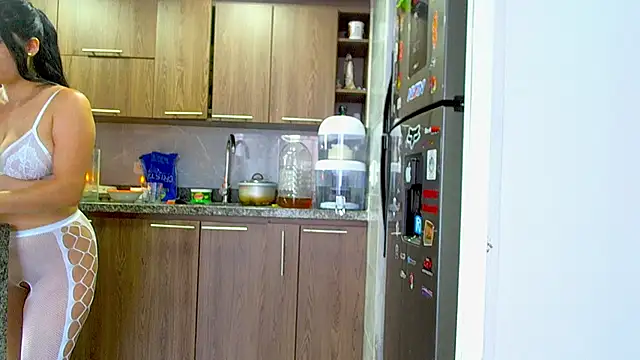 Snapshot of adan_eva960 chatting on 03-19-25, 09:16 adan eva960 online show from 03-19-25, 09:16