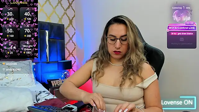 Snapshot of RubbyTaylor chatting on 02-25-25, 06:31 RubbyTaylor online show from 02-25-25, 06:31