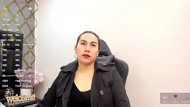 Snapshot of RubbyTaylor chatting on 09-12-25, 02:39 RubbyTaylor online show from 09-12-25, 02:39