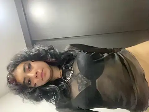 Snapshot of _Gothiccbitch_ chatting on 12-13-24, 09:02  Gothiccbitch  online show from 12-13-24, 09:02