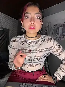 Snapshot of _Gothiccbitch_ chatting on 01-08-25, 03:51  Gothiccbitch  online show from 01-08-25, 03:51