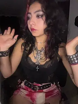 Snapshot of _Gothiccbitch_ chatting on 01-17-26, 08:19 Gothiccbitch online show from 01-17-26, 08:19