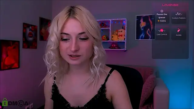 Snapshot of melisa_white1 chatting on 06-17-26, 07:15 melisa white1 online show from 06-17-26, 07:15