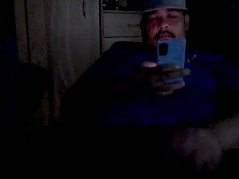 Snapshot of GILBERTHOR92 chatting on 11-03-25, 10:38 GILBERTHOR92 online show from 11-03-25, 10:38