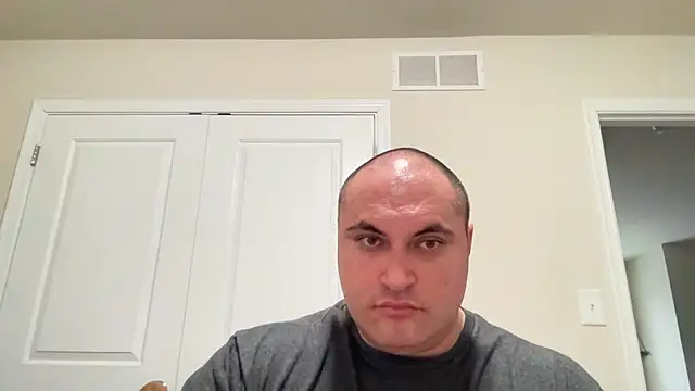 SluggishChase99 online show from 02-11-25, 09:35