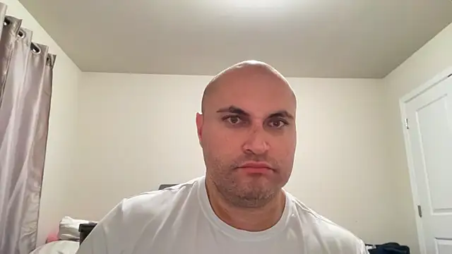 SluggishChase99 online show from 04-13-26, 12:27