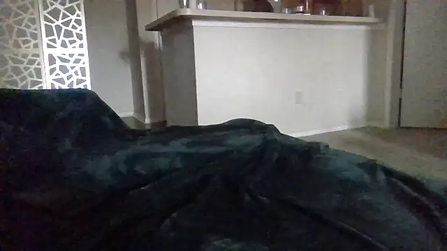 CaylenGee online show from 04-05-26, 04:59