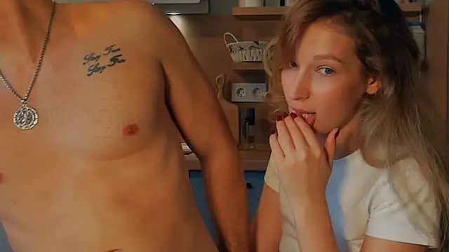  Lora Palmer online show from 10-29-25, 10:06