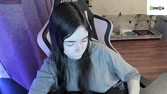 Crazy forest fairy online show from 12-29-24, 06:56