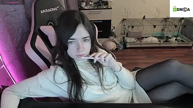 Crazy forest fairy online show from 01-13-25, 03:34