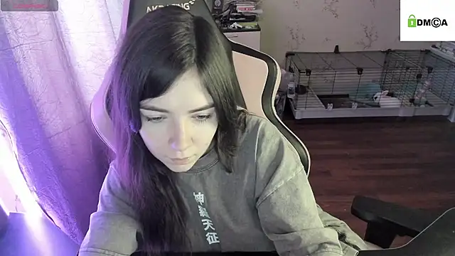 Crazy forest fairy online show from 02-18-25, 06:59