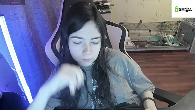 Crazy forest fairy online show from 03-08-25, 04:34