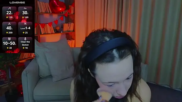 Hayle Hill online show from 02-08-26, 12:36