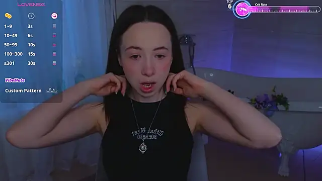 Hayle Hill online show from 03-28-26, 12:43