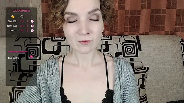 TinaWince online show from 12-04-25, 04:33