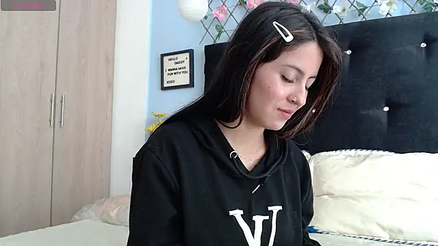 evatits 1 online show from 02-10-26, 02:10