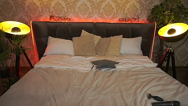 ArianaDarkk online show from 03-06-25, 04:30