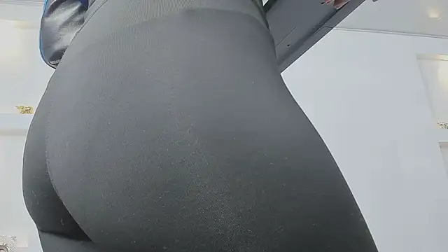 Dalia-Prada online show from 03-24-26, 04:06