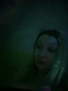 Snapshot of Teya_moon_ chatting on 03-20-25, 10:18 Teya moon  online show from 03-20-25, 10:18