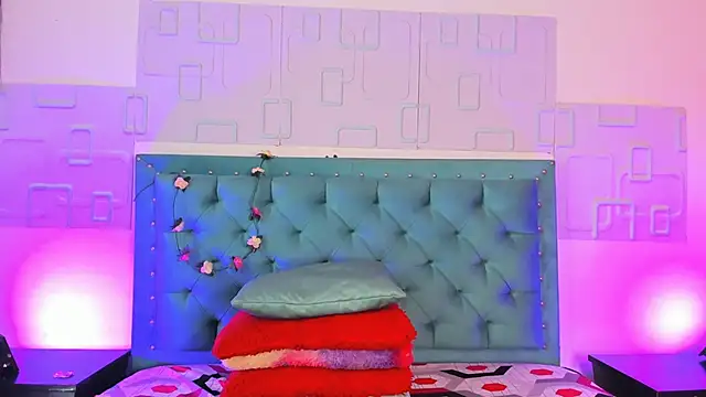 thamara26 online show from 03-18-25, 05:21