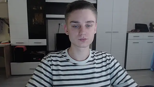 angryzan online show from 02-06-25, 07:13