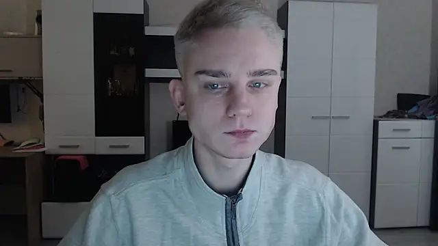 angryzan online show from 02-13-25, 04:43