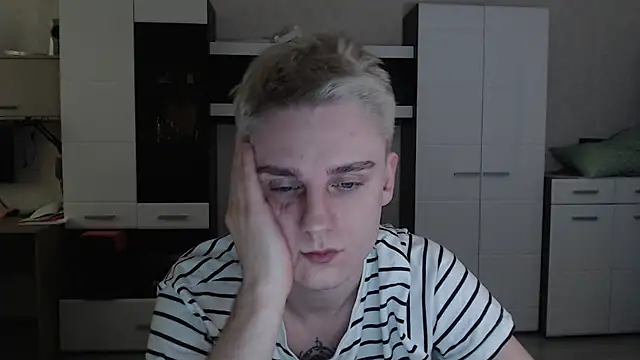 angryzan online show from 02-21-25, 04:29