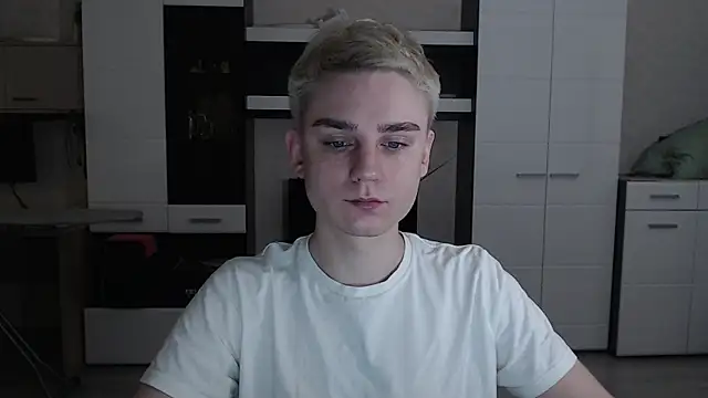 angryzan online show from 03-05-25, 04:13