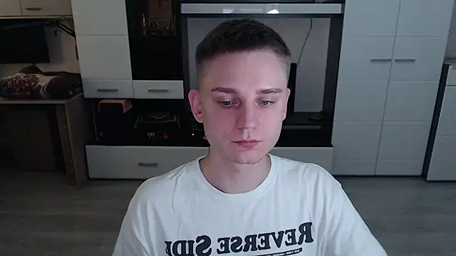 angryzan online show from 10-07-25, 08:22