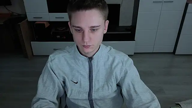 angryzan online show from 11-18-25, 05:45