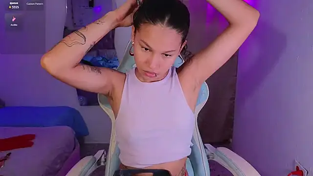 Peggy Funn online show from 11-30-25, 02:59