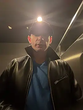 hailzeffn online show from 04-18-26, 11:16