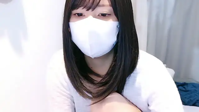 Snapshot of YUTSU_KI chatting on 06-25-26, 04:00 YUTSU KI online show from 06-25-26, 04:00