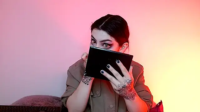 sophy rock online show from 11-19-25, 04:51