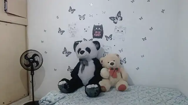 Snapshot of ladydeathz chatting on 02-28-25, 06:10 ladydeathz online show from 02-28-25, 06:10