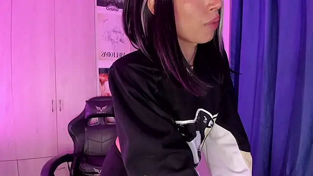 gennesisxx online show from 09-22-25, 03:52