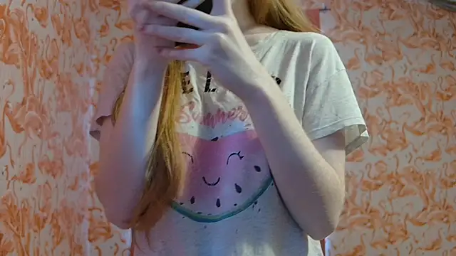 strawberrysmoothie online show from 01-13-26, 08:03