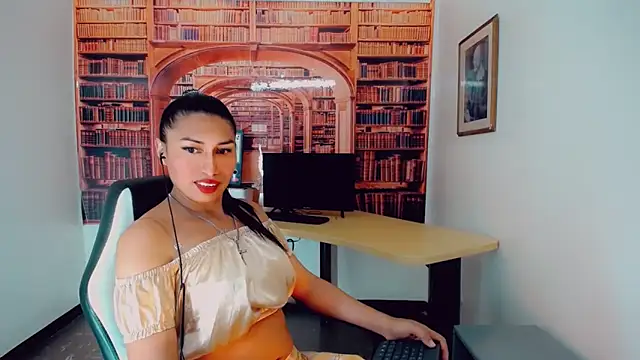 Snapshot of khiara_moretti chatting on 12-19-24, 10:32 khiara moretti online show from 12-19-24, 10:32