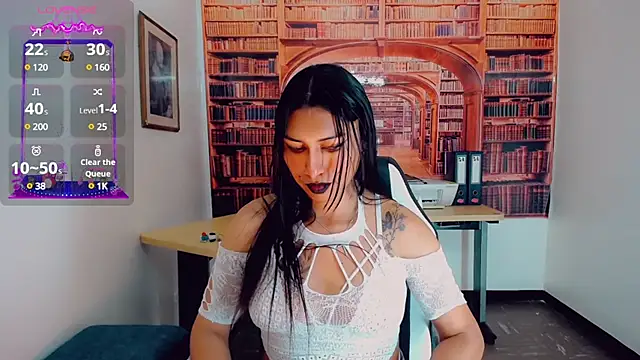 Snapshot of khiara_moretti chatting on 01-03-25, 10:51 khiara moretti online show from 01-03-25, 10:51