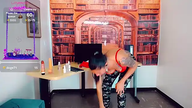 Snapshot of khiara_moretti chatting on 01-28-25, 10:23 khiara moretti online show from 01-28-25, 10:23