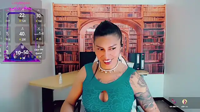 Snapshot of khiara_moretti chatting on 02-01-25, 10:44 khiara moretti online show from 02-01-25, 10:44