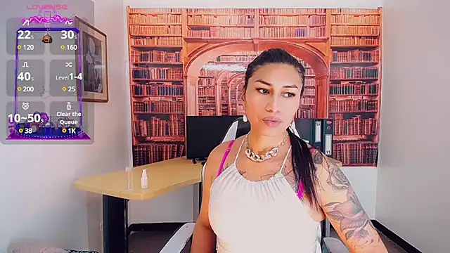 Snapshot of khiara_moretti chatting on 02-04-25, 07:33 khiara moretti online show from 02-04-25, 07:33