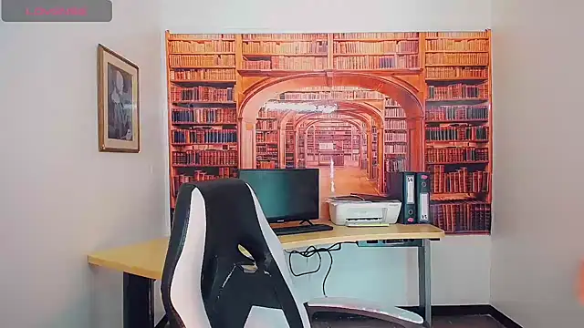 Snapshot of khiara_moretti chatting on 02-08-25, 07:38 khiara moretti online show from 02-08-25, 07:38