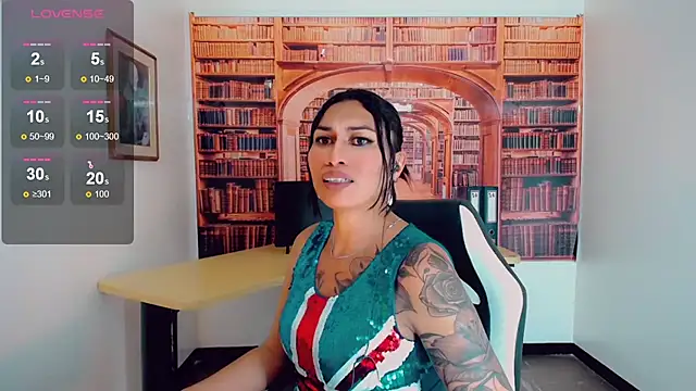 Snapshot of khiara_moretti chatting on 03-09-25, 01:35 khiara moretti online show from 03-09-25, 01:35