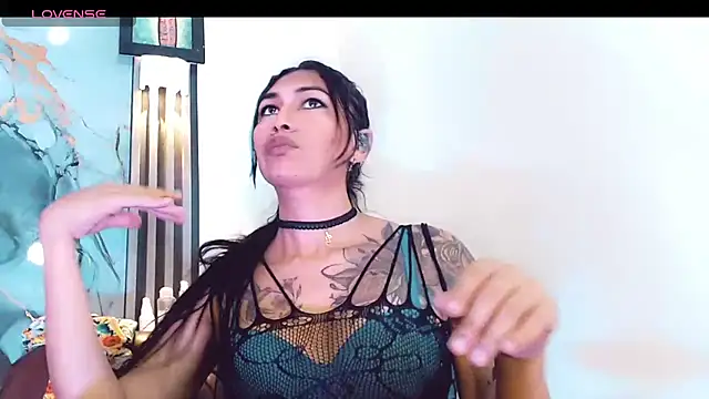 Snapshot of khiara_moretti chatting on 12-03-25, 11:19 khiara moretti online show from 12-03-25, 11:19