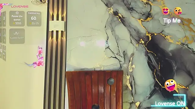 khiara moretti online show from 02-17-26, 07:42