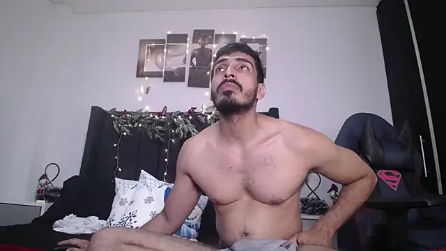 Snapshot of muscle_ares chatting on 12-02-24, 03:03 muscle ares online show from 12-02-24, 03:03